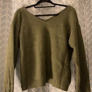 Double V neck solid sweater